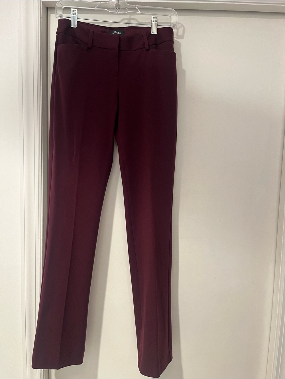 Women’s Burgandy Express dress work pants like new